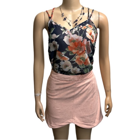 BB Dakota Mini Skirt Annette Pink lemonade plush Faux Suede Blush, size 8 - Picture 6 of 17